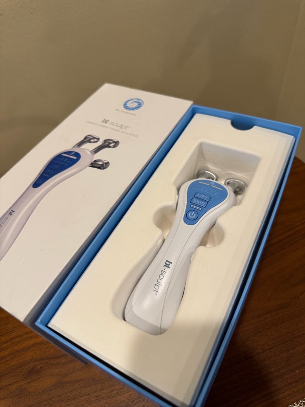 Bio-Therapeutic BT-Sculpt Microcurrent Facial Sculpting
